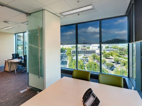 Regus - London Circuit - 2601, Canberra image 5