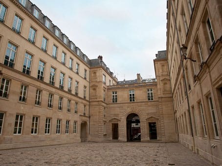 Regus - Invalides - rue de Grenelle, Paris image 2