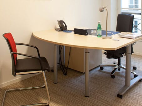 Regus - Invalides - rue de Grenelle, Paris image 9