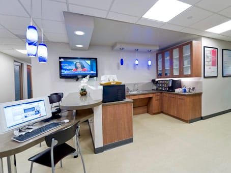 Regus - Crocker Park - Crocker Park Blvd, Westlake - OH image 9
