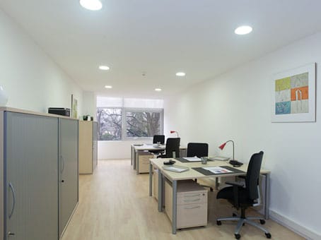 Regus - PORTO, Boavista - The Brasilia Building - Praça Mouzinho de Albuquerque, 113 - 3º andar, Porto image 3
