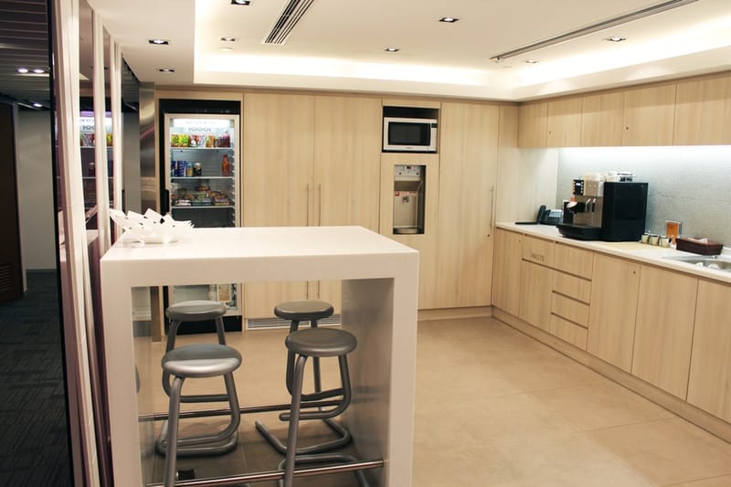 Compass Offices - Central Building - Pedder Street, Hong Kong image 5