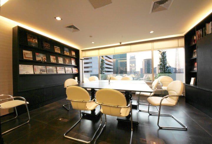 Executive Offices by Found Co Ltd - Ploenchit - Alma Link on Chidlom - Bangkok image 3