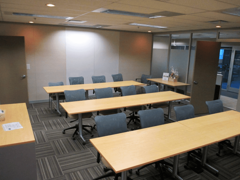 Smart Executive Centre Inc -1925-Eighteenth Ave NE - Calgary - AB image 4