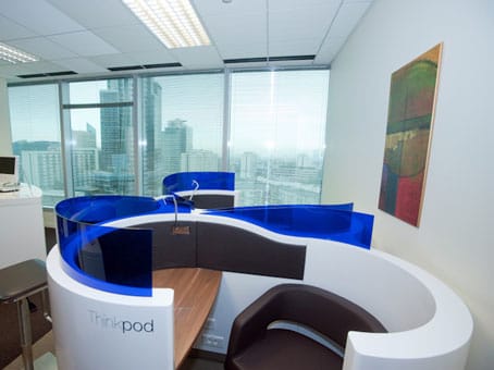 Regus - Warsaw Financial Centre - Ul. Emilii Plater, Warsaw image 11