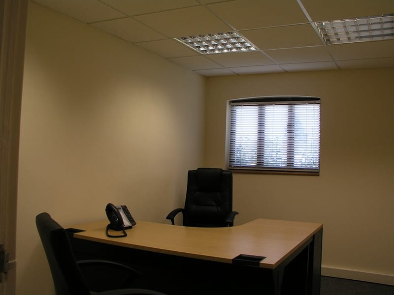 Runnymede Malthouse Business Centre - Malthouse Lane, TW20 - Egham image 5