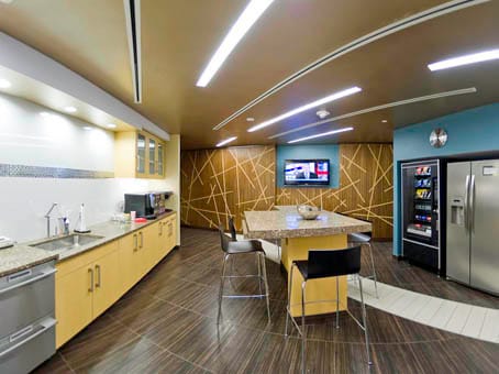 Regus - 2200 Pennsylvania Avenue - Washington DC - DC image 12