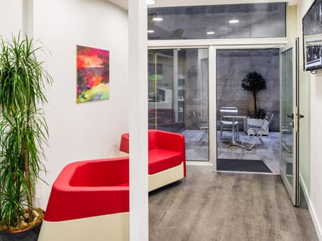 Regus - 57 Rue dAmsterdam, 75008 - Paris image 3