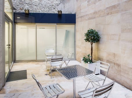 Regus - 57 Rue dAmsterdam, 75008 - Paris image 9