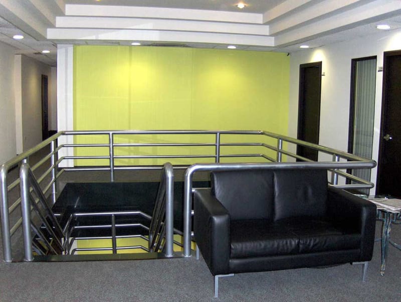 IZA Business Centers Torre GIA - Ave. Morones Prieto - Monterrey image 4
