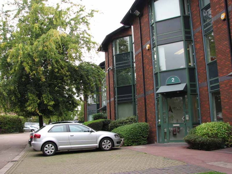 7 Granard Business Centre - Bunns Lane, NW7 - Mill Hill image 6