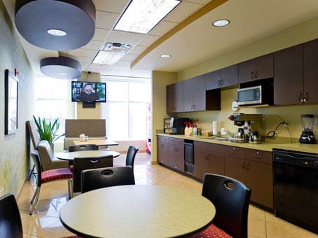 Regus - 6565 Americas Parkway NE - Albuquerque - NM image 7