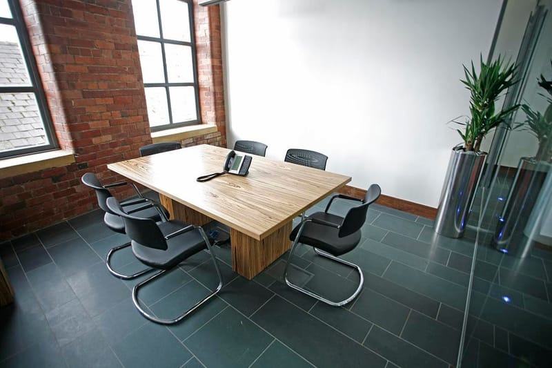 Bracken Business Centres - Calls Wharf - The Calls, LS2 - Leeds image 3