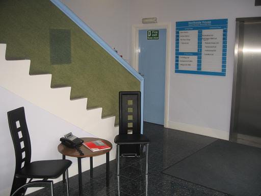 Cannonwood Serviced Offices - Northside House - Mount Pleasant, EN4 - Cockfosters image 2