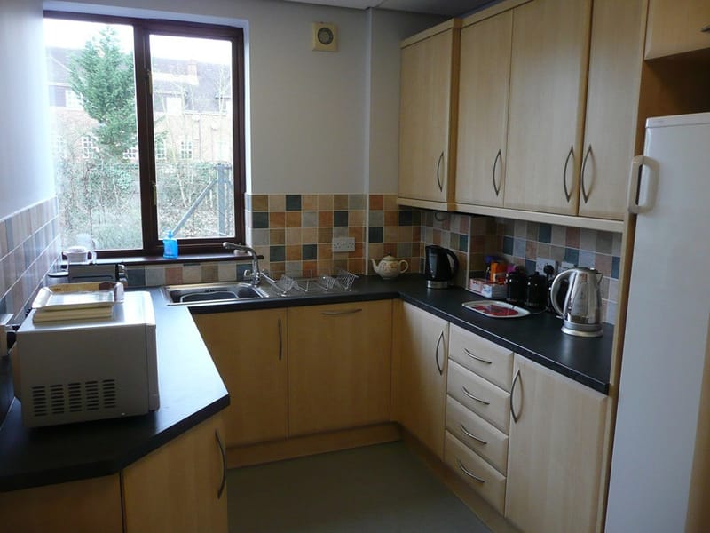 The Granary - Waverley Lane, GU9 - Farnham image 4