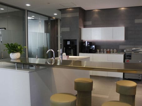Regus - IFC East Tower - 8 Jianguomen Outer Street - Beijing image 7