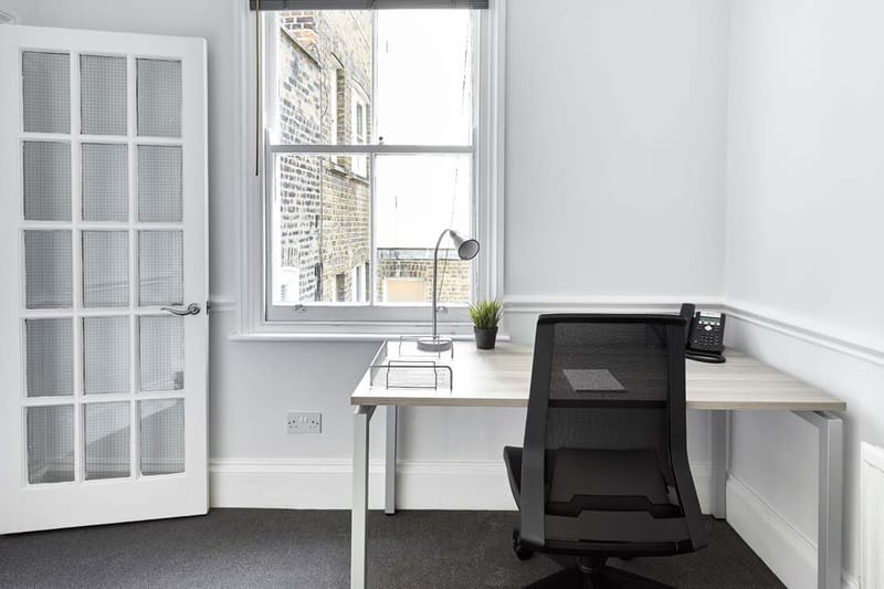 Podium Space Limited (Managed 162 sqft) - 54 Poland St, W1 - Soho image 3