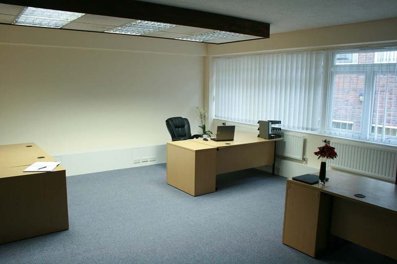 Moda Business Centre - Stirling Way, WD6 - Borehamwood image 2
