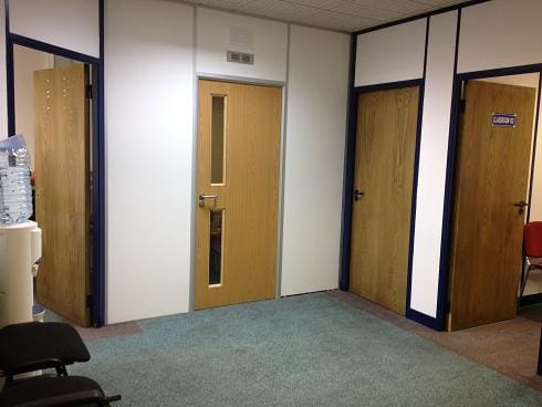 Economic Office Centre - Watling Gate, 297 - 303, NW9 - Edgware Road image 3