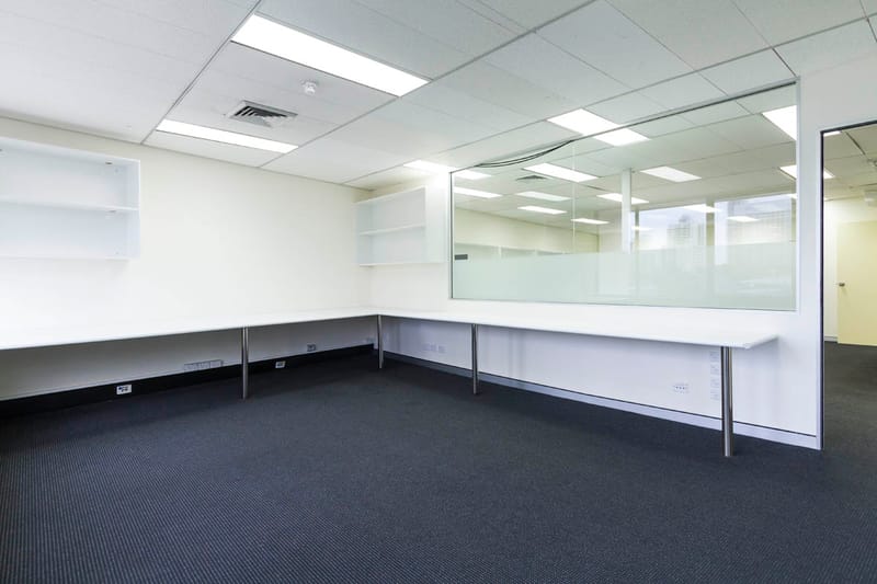 Surfers Paradise Executive Offices - Cavill Avenue - Surfers Paradise - QLD image 11
