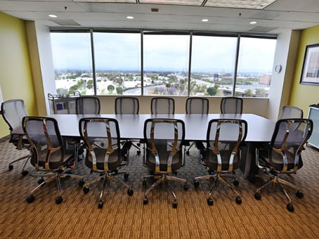 Regus - Stadium Towers Plaza - East Katella Avenue - Anaheim - CA image 8