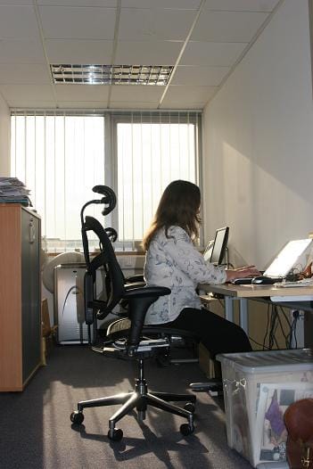Unit Management Ltd (Managed 84 - 701 sqft) - Isabel House - Victoria Road, KT6 - Surbiton image 3