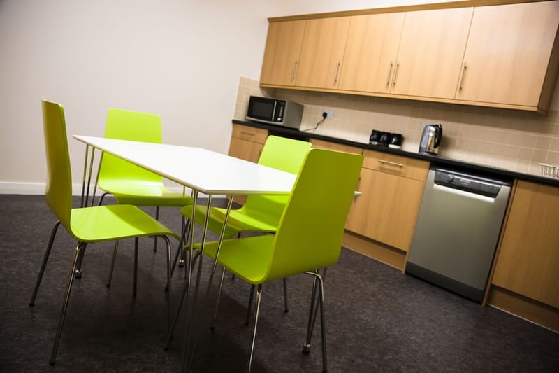 Oxford Innovation - Witney Business and Innovation Centre - Windrush Park Road, OX29 - Witney image 5