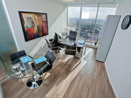 Regus  - Electra Tower - Yigal Alon - Tel Aviv image 4