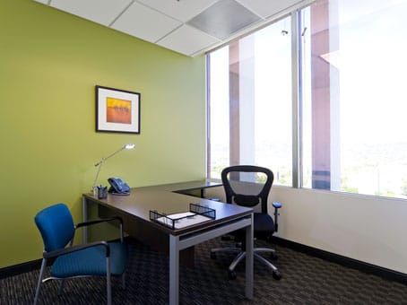 Regus - Miracle Mile - 5670 Wilshire Blvd - Los Angeles - CA image 4