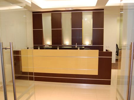 Regus - Calle Dean Valdivia 148 - Edificio Platinum Plaza - San Isidro - Lima image 2