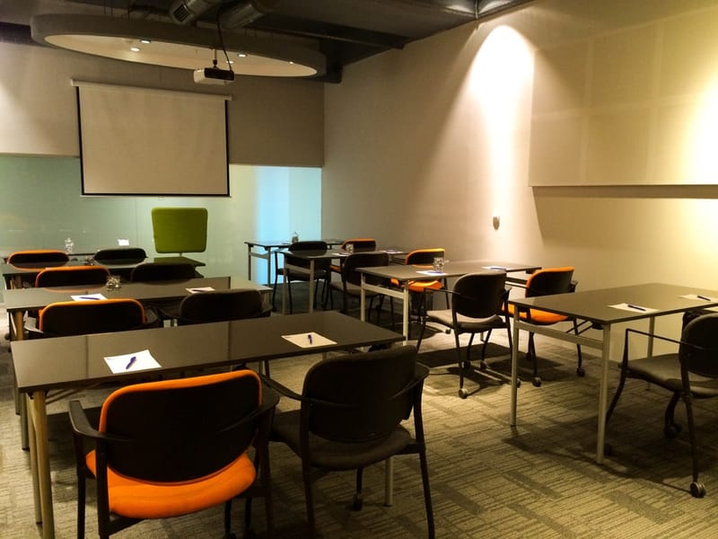 Plaza Cubes - Akkom Office Park - Dr. Adnan Büyükdeniz Cad - İstanbul image 16