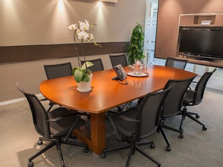 Regus - The Headquarters Building - Middle Xizang Road - Huangpu District - Shanghai image 5