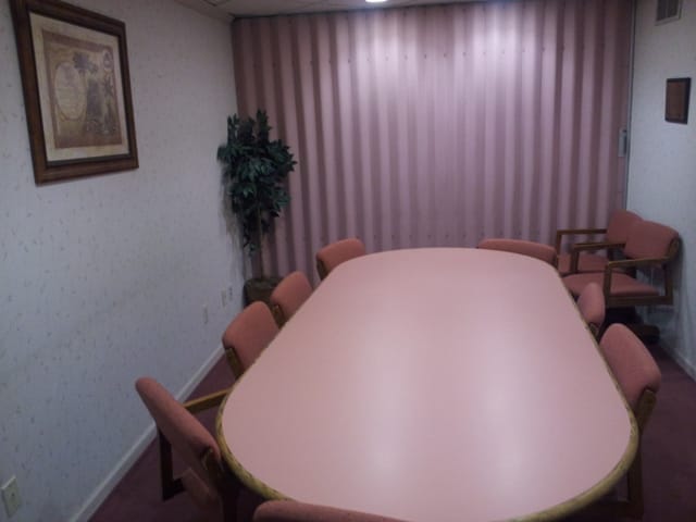 Macomb Office Suites and Virtual Business Center - Hayes Road - Clinton Township - MI image 8