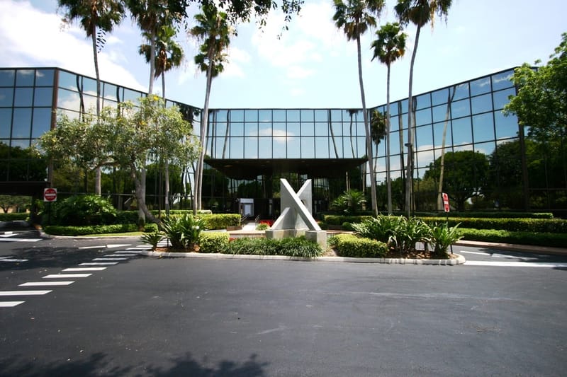 Plantation Executive Suites - 300 South Pine Island Road - Plantation - FL image 5