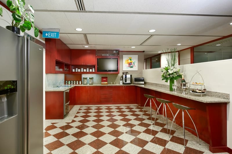 Servcorp - Six Battery Road -  Singapore image 2