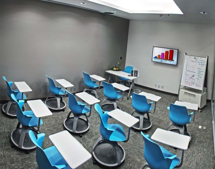 IOS OFFICES - VIA Corporativo - Misión de San Javier 10643 - Zona Río - Tijuana image 6