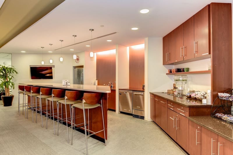 Carr Workplaces - Clarendon - 3033 Wilson Boulevard - Arlington - VA image 2