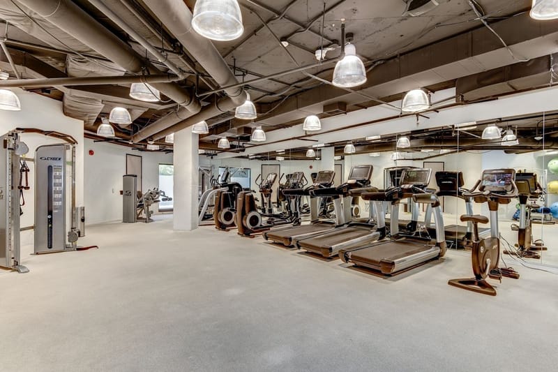 Carr Workplaces - Clarendon - 3033 Wilson Boulevard - Arlington - VA image 6