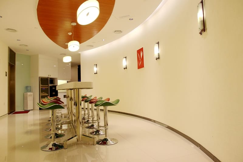 GRACE Business Center - Onelink Walk International Centre - 230 Tianhe Road - Tianhe District - Guangzhou image 9
