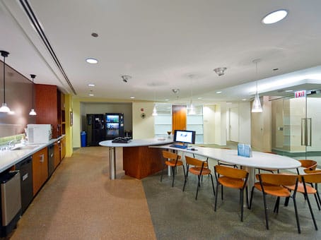 Regus - 30 South Wacker Drive - Mercantile - Chicago image 7
