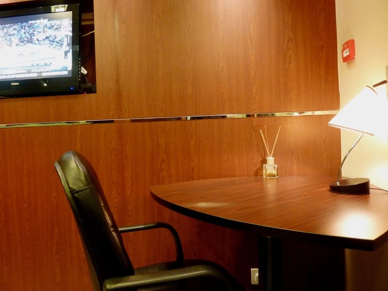 Conson Smart Office - 80 Gloucester Road - Wanchai - Hong Kong image 2