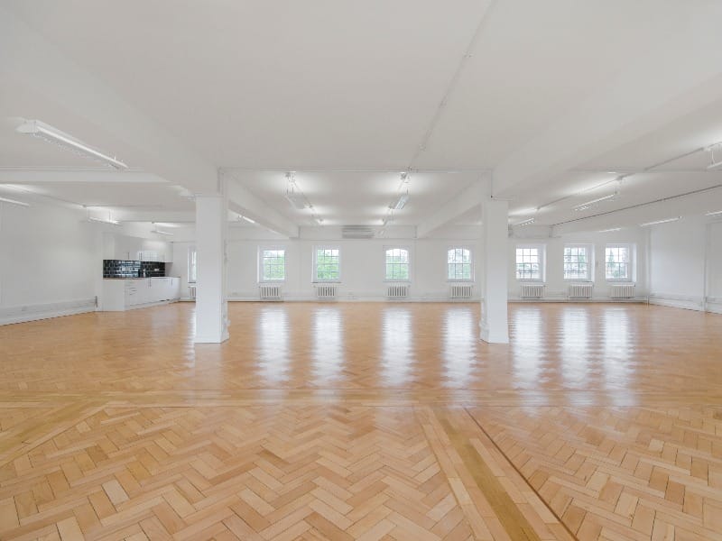 Workspace - (Kennington Park) Lincoln House - 1 -3 Brixton Road, SW9 - Oval (Office, Studio) image 4