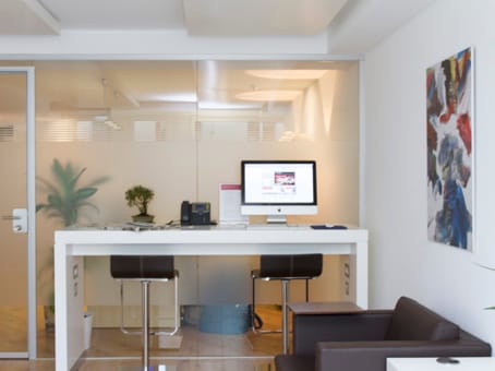 Regus - Lucerne City Centre - Hertensteinstrasse - Lucerne image 10