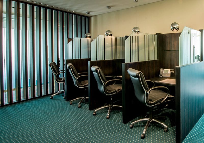 Servcorp - Boulevard Plaza Tower 2 - Sheikh Mohammed Bin Rashid Boulevard - Dubai image 9