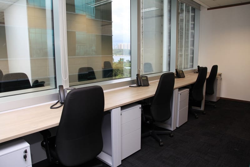 Aegean Business Center - Oxford House - Taikoo Place - King's Road - Quarry Bay - Hong Kong image 3