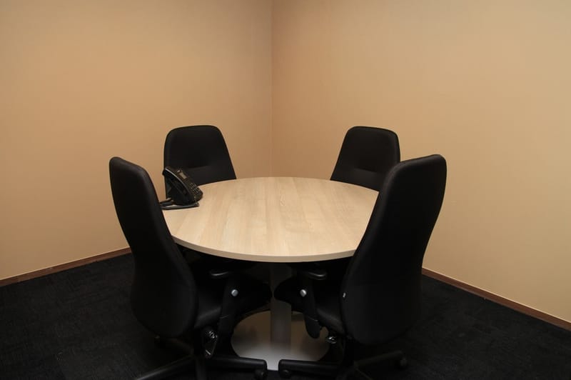 Aegean Business Center - Oxford House - Taikoo Place - King's Road - Quarry Bay - Hong Kong image 7