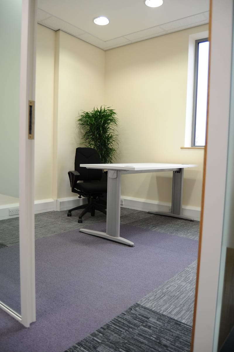 Charter Space - The Landmark - Tudor Square, NG2 - West Bridgford - Nottingham image 6