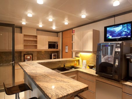 Regus - Avenue Charles de Gaulle 168 - Cedex - Neuilly sur Seine image 11