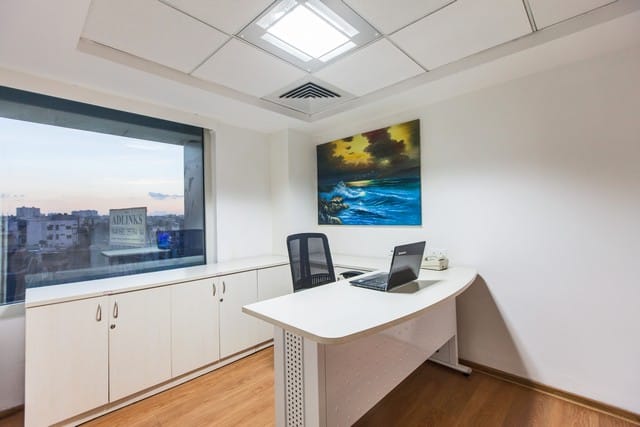 Golden Square Business Centre - Davanam Sarovar Portico Hotel - Hosur Road - Koramangala - Bangalore image 5