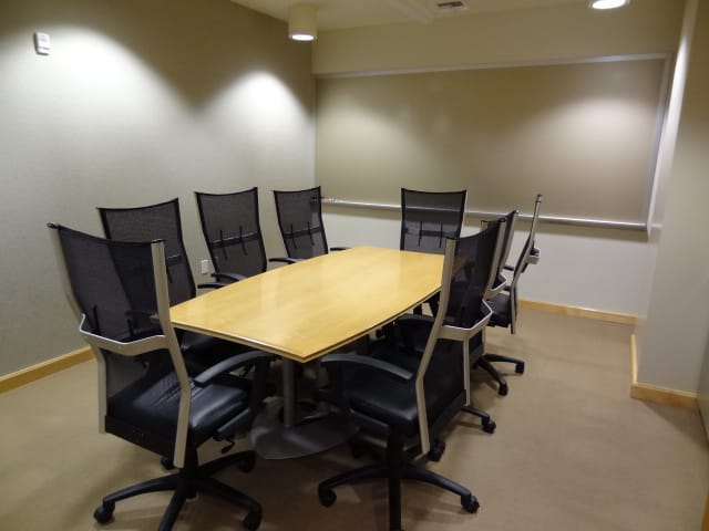 Beaverton Round Executive Suites - 12725 Southwest Millikan Way - Beaverton - OR image 9